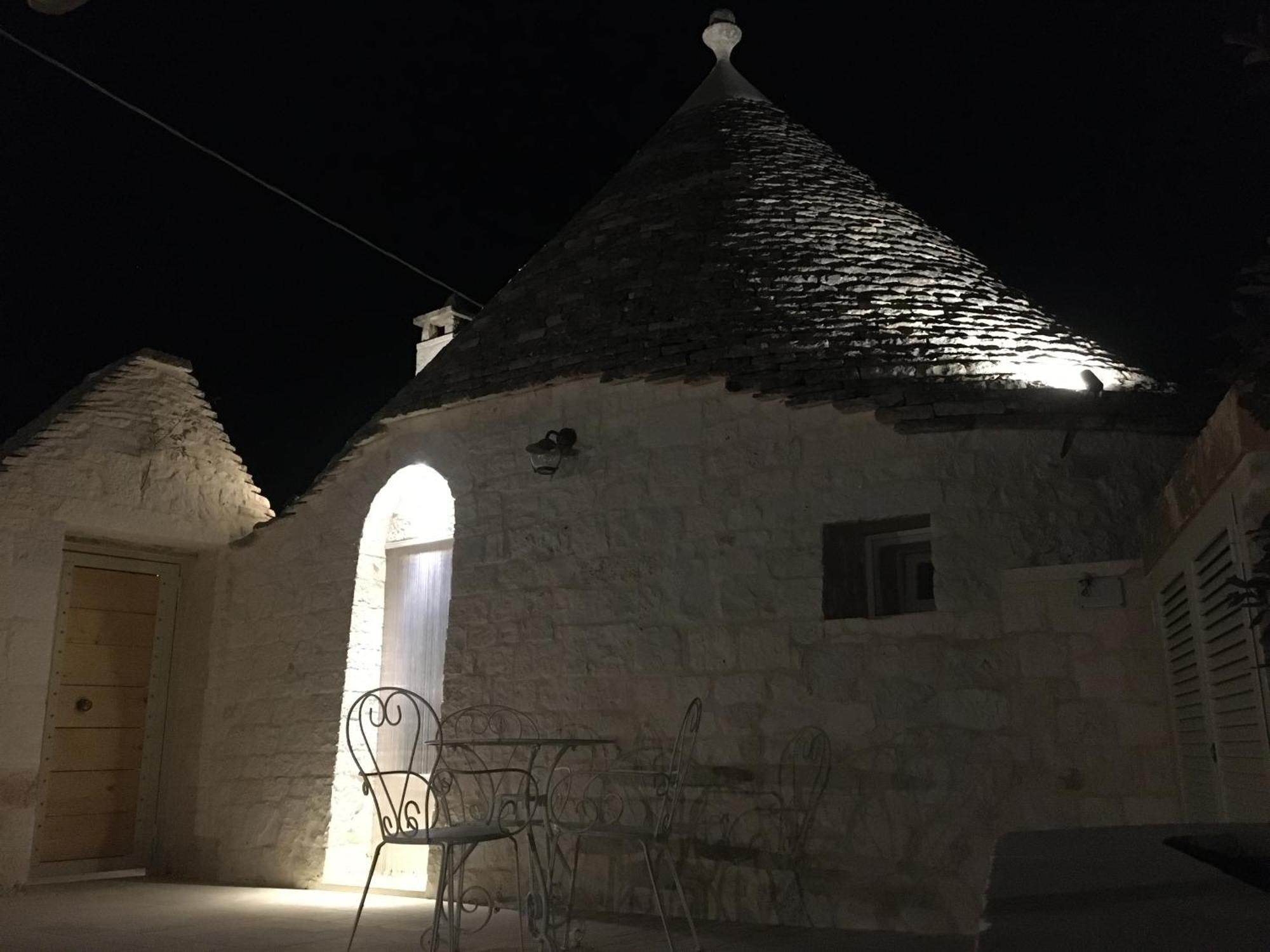 Willa Trulli Le 2 Nicchie Locorotondo Zewnętrze zdjęcie